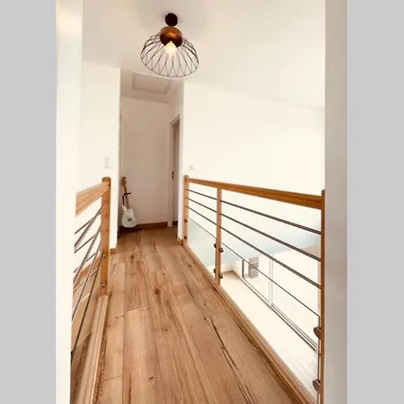 Moderne Forêt/plage